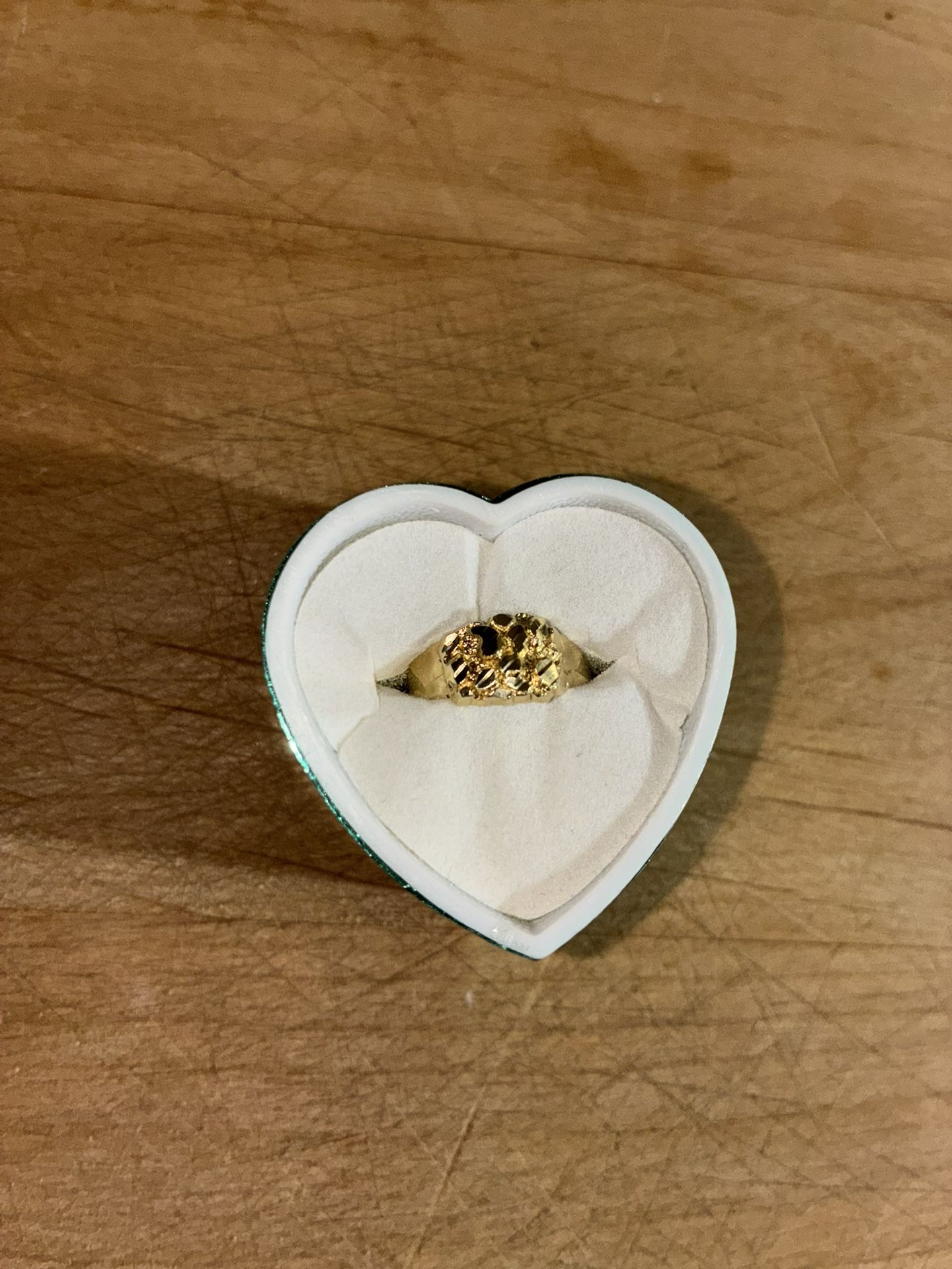 10k Gold Nugget Ring Size:6