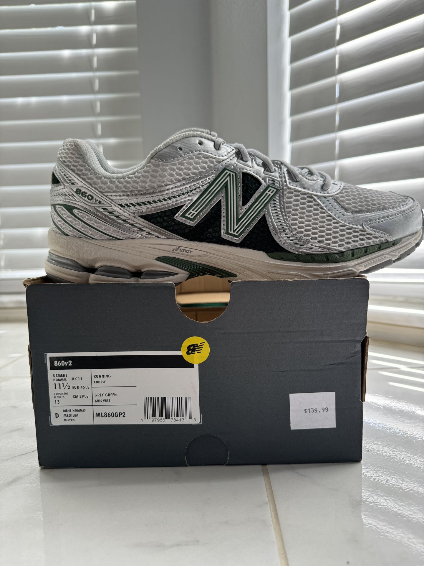 New Balance 860v2 'Northern Lights '