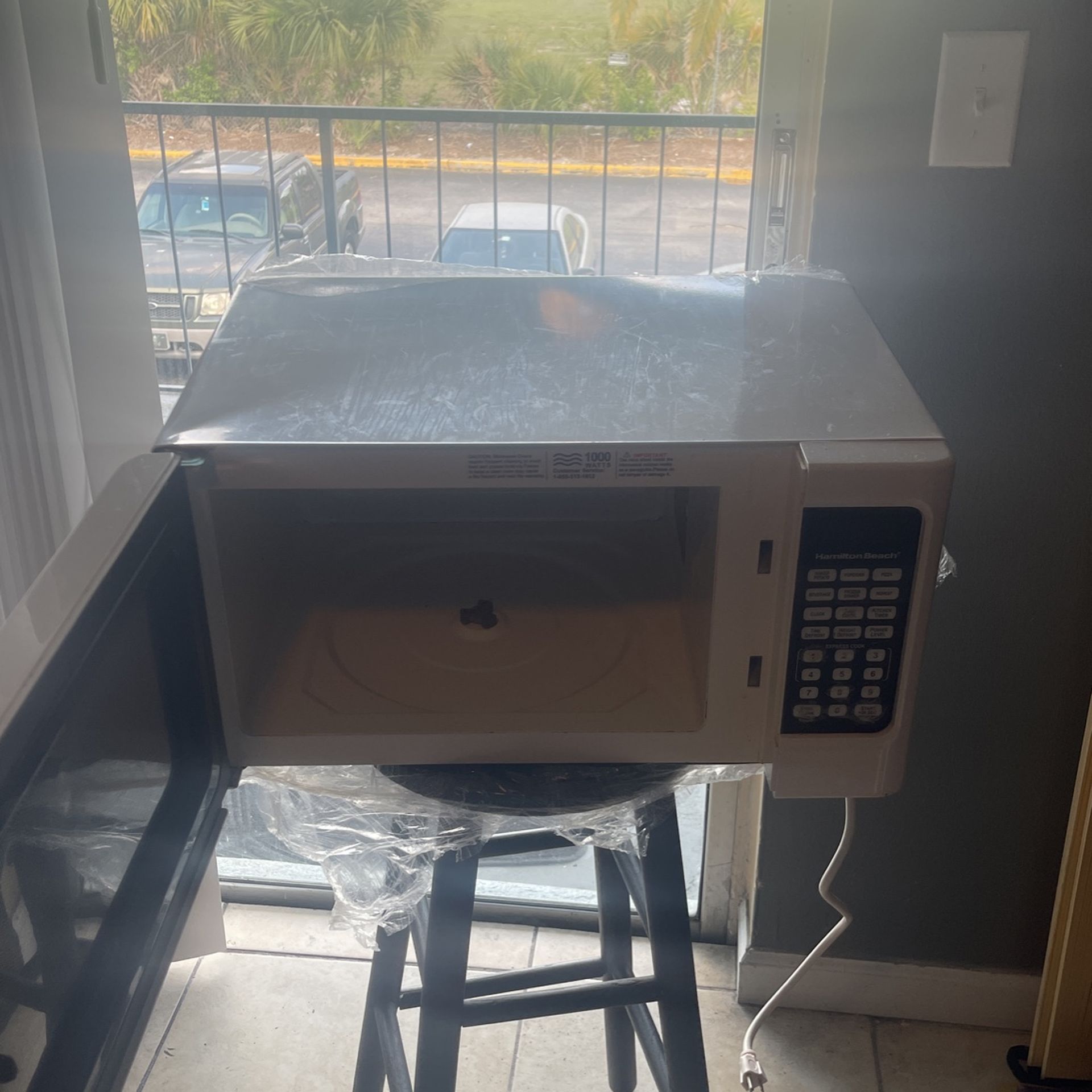 One Medium Walmart Microwave 1000 Watts Only One