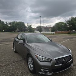2014 Infiniti Q50