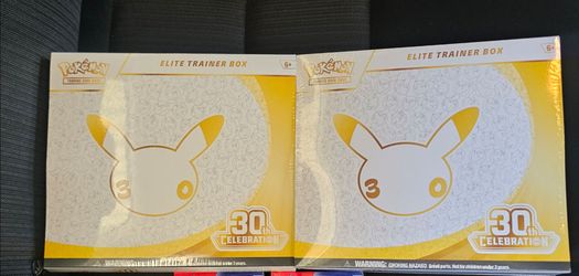 Pokemon 30th celebration ETB