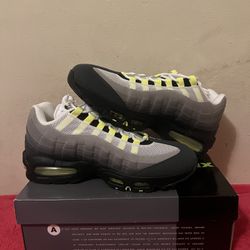 Nike Air Max 95 Neon Og