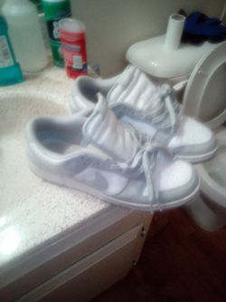 Nike shoes