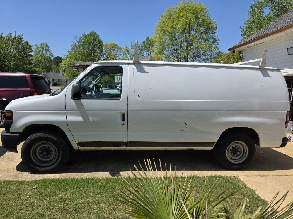 2008 Ford Econoline