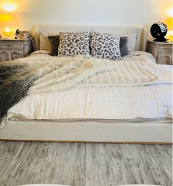 Brand New King Upholstered Bed Frame – White Bouclé | Modern Wingback Design