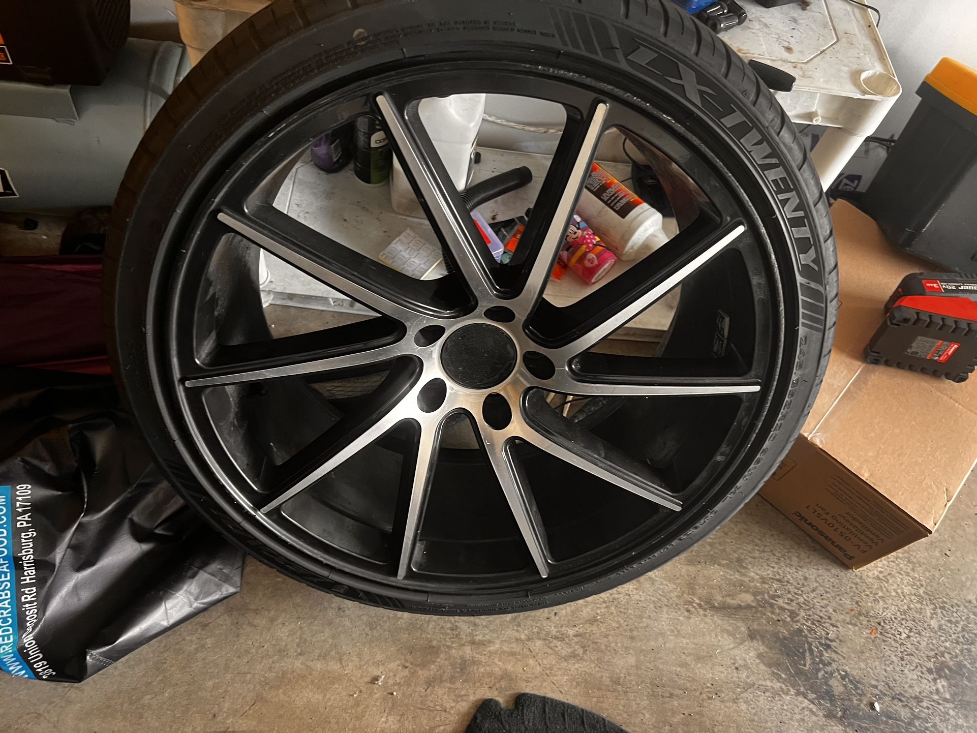 20 Inch Staggered Rims