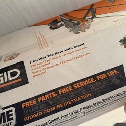 used once 7 in. Wet Tile Saw with Stand