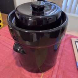 German Fermentation Crock With Water Seal Lid And Weight Stones And Book