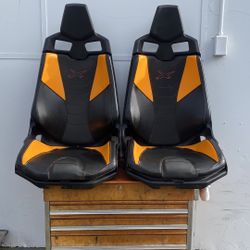 Can-Am Maverick X3 Seats Like New Condition 