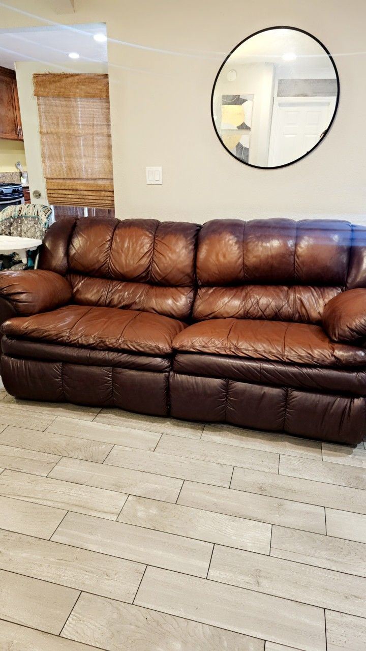 Leather Couches 