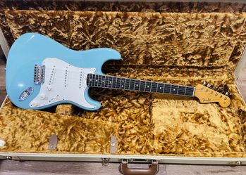 Fender Eric Johnson Stratocaster Tropical Turquoise