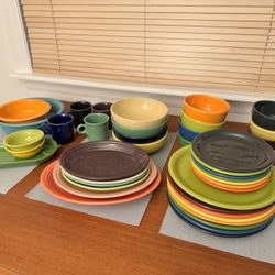 Fiesta Dinnerware - Fiestaware Dishes Set