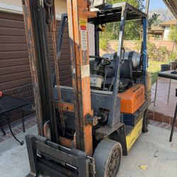 Toyota forklift double break side shift tilt lights $2950 Firm