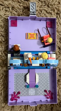 LEGO Disney Anna and Elsa’s Storybook Adventures 43175.  Instruction manual included, but no box.   Open book measuring over 9” wide, 4” deep and 3” h