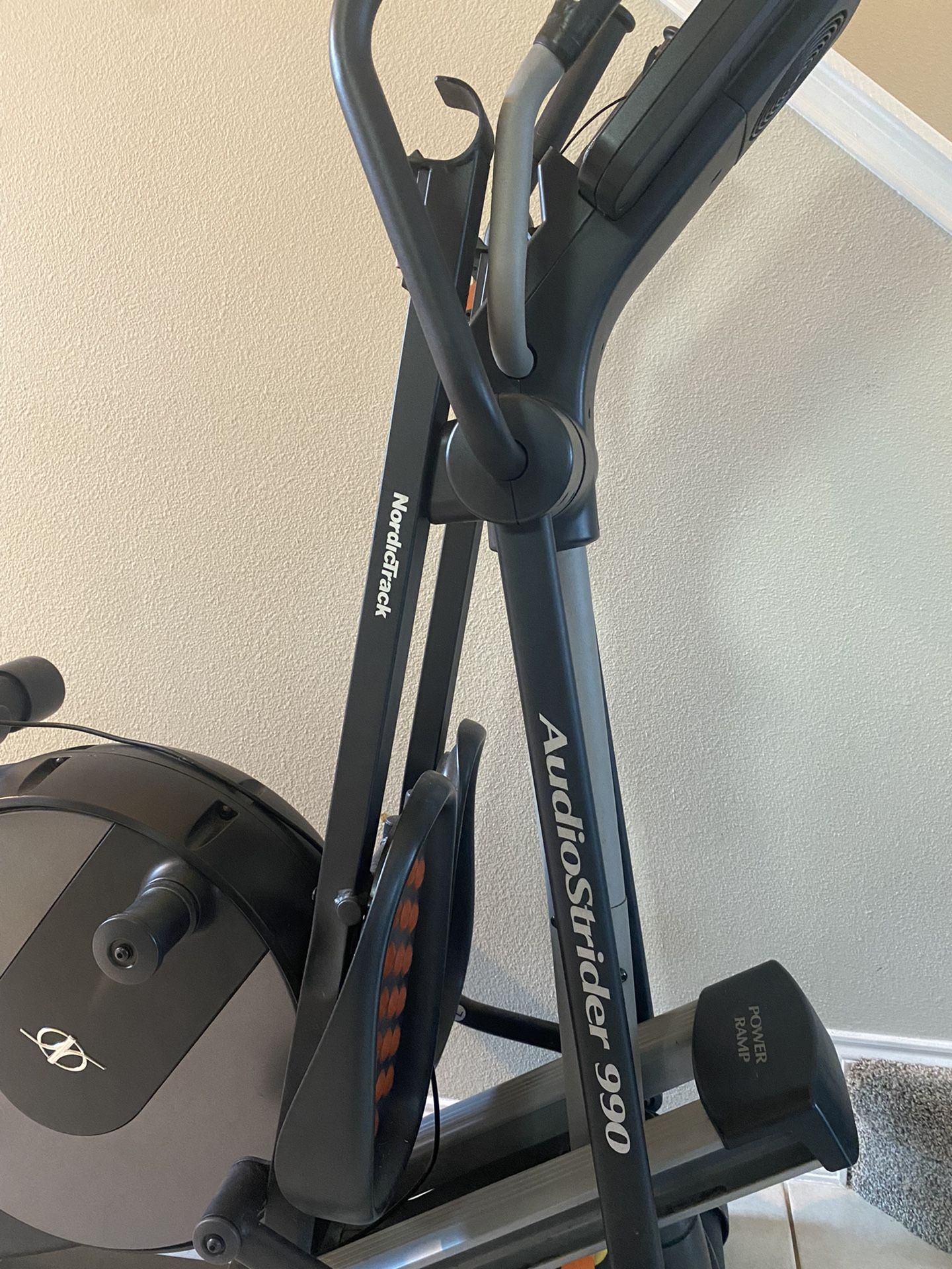 Nordic Track Audiostrider 990 Pro Rear Drive Elliptical Trainer for