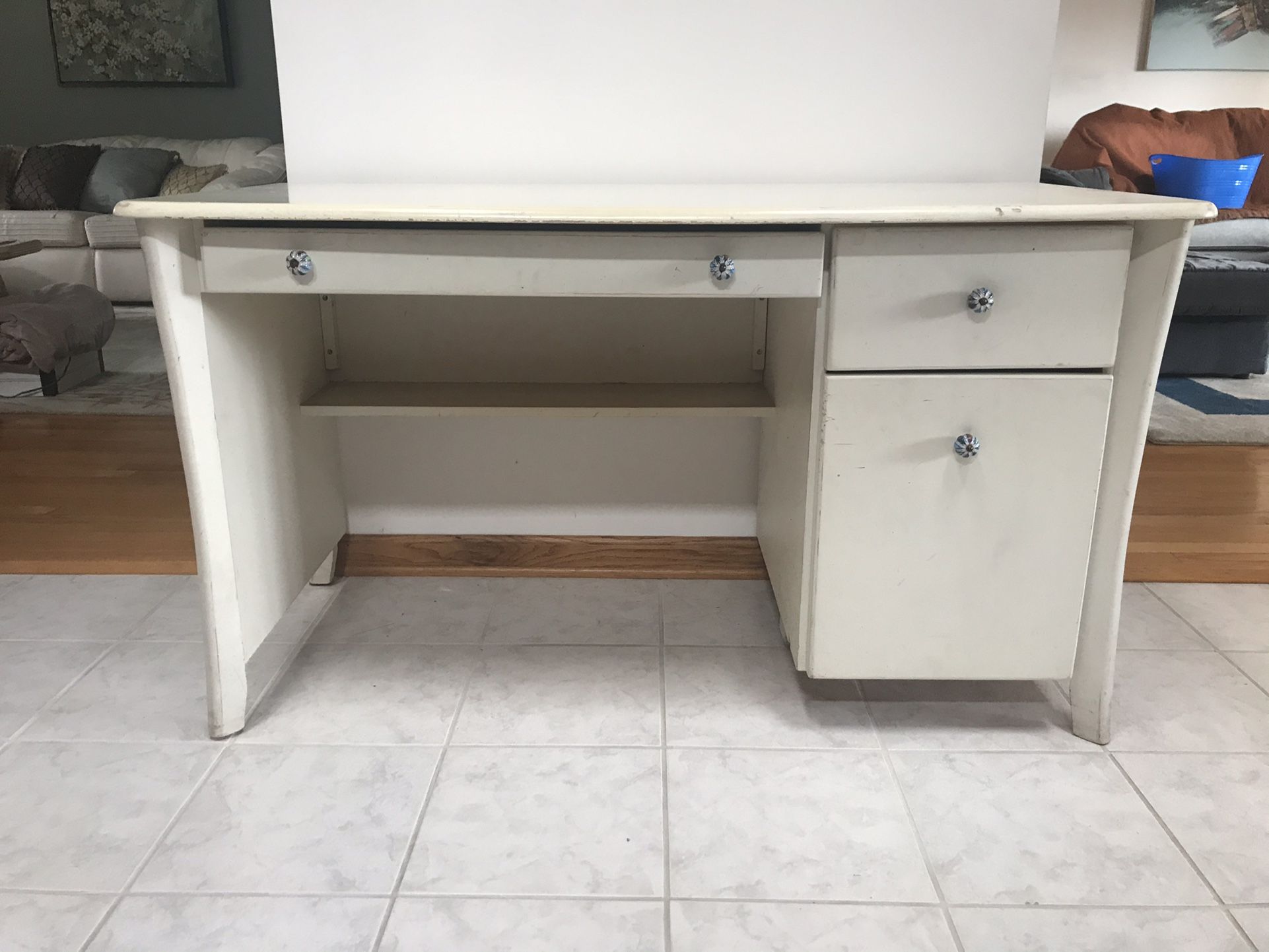 White Wooden Desk
