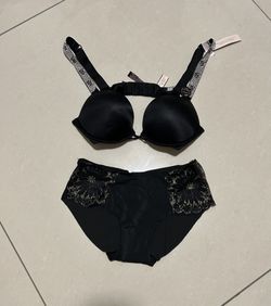 Victoria’s Secret Set Small & 34A