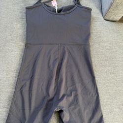 Qinsen short bodysuit Romper
