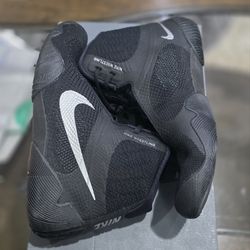 Nike Tawa Black White