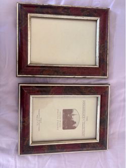 2 x Solid  photo frame 4×6 inches made in USA
