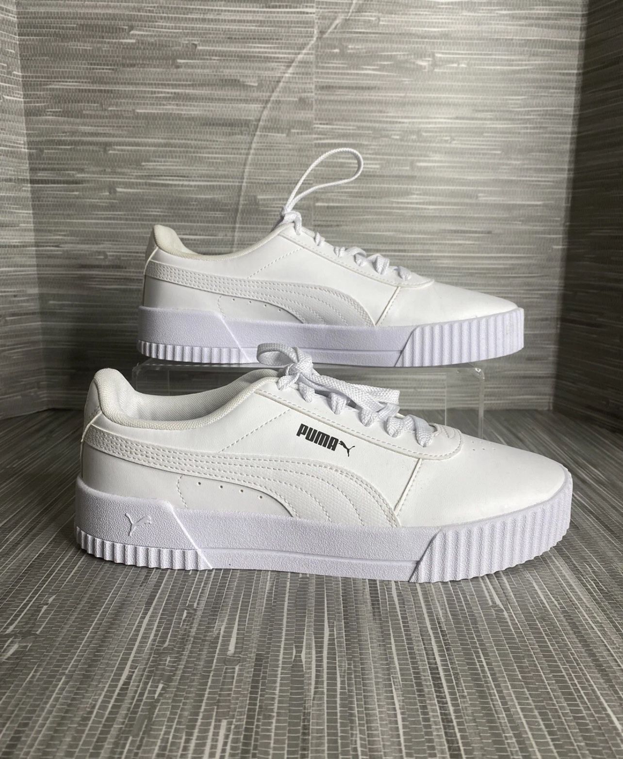 Pumas White Size 8.5