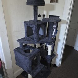 Cat tree