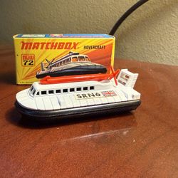 Matchbox Superfast Vintage 1972 To 78 Number 72 Hovercraft Mint In With Box