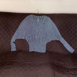 Beautiful Scott Long Sleeves Sweater Size Medium