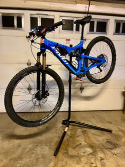 Pivot Mach429