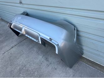 2018-2022 TOYOTA CAMRY SE XSE REAR BUMPER COVER  original part