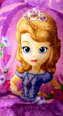 Sofia the First Blanket