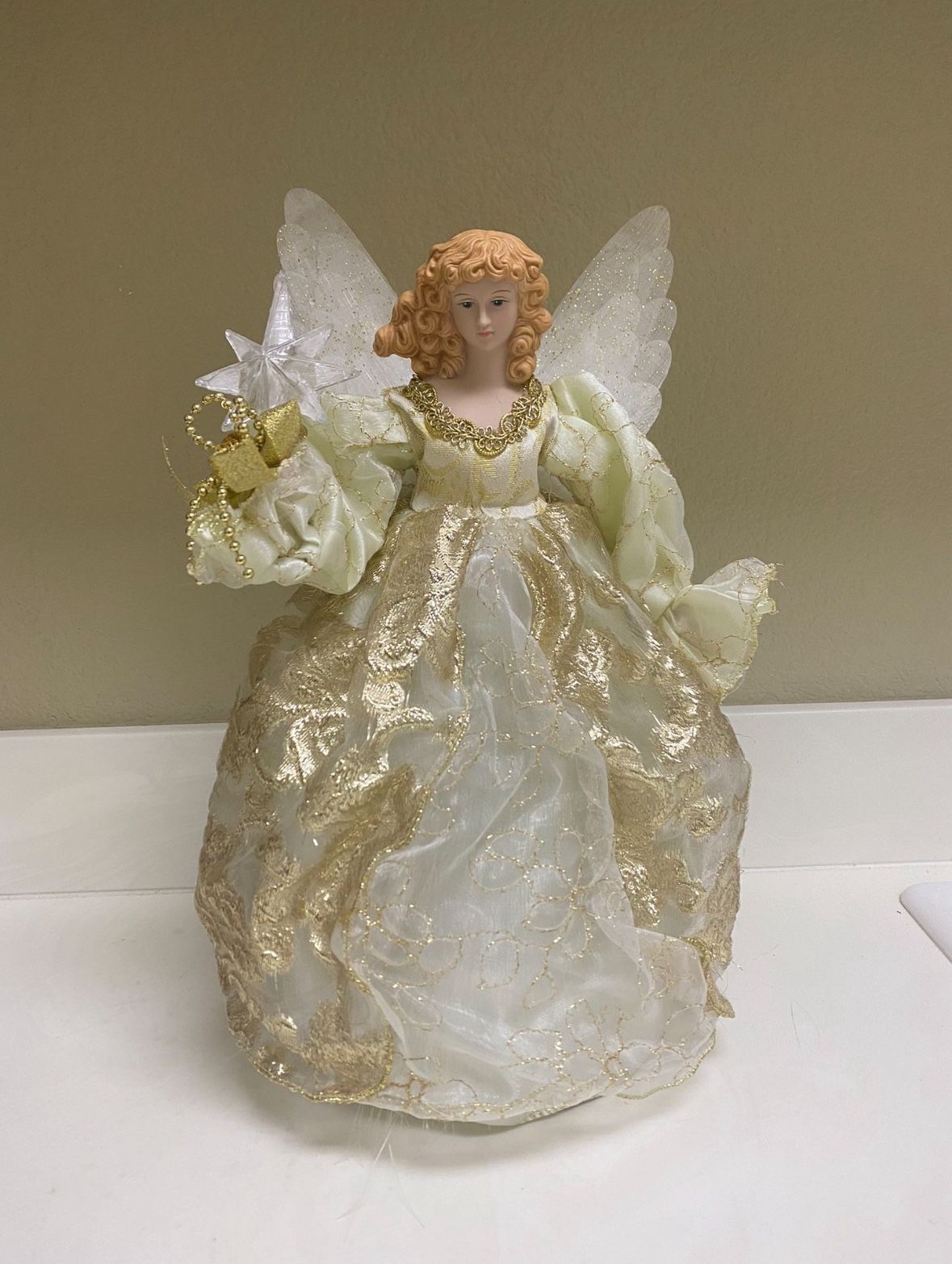 Animated Angel Decor
