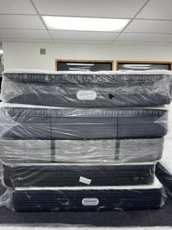 Upgrade the Way You Sleep – Premium Mattresses at Huge Discounts