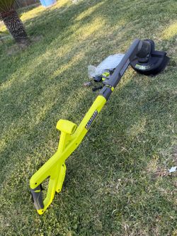 RYOBI
ONE+ 18V 10 in. Cordless Battery String Trimmer and Edger with 2.Ah Battery and Charger
