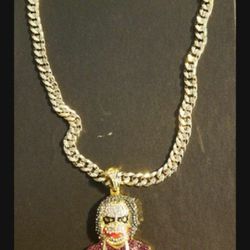 14k Gold Filled Diamond Cut Cuban chain. With Joker Pendant 14k Stamped!