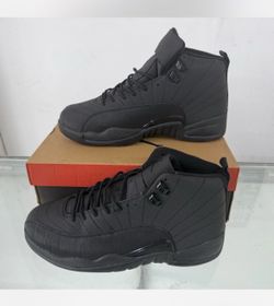 Jordan 12 Winter Black size 11