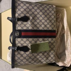 Gucci GG Canvas Pochette for Sale in Rockville, MD - OfferUp