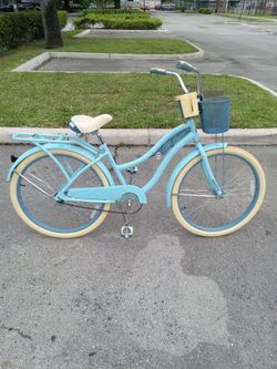 Beautiful 16" cruiser bike new condition $180 firm