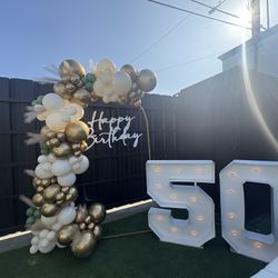 Marquee Numbers 
