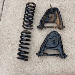 80S C10 Upper Control Arms And Springs