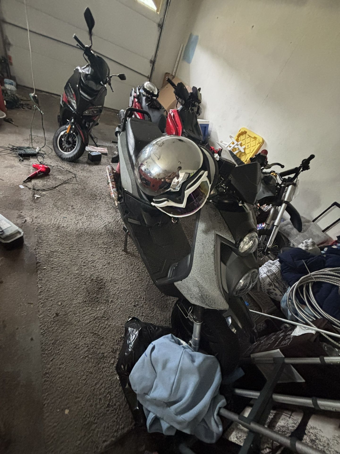 150 Cc Moped 