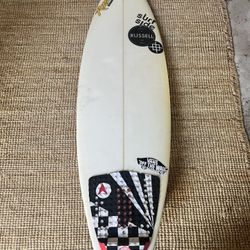 5’6 Surfboard Quad 