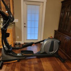 Nordic Track Power Incline Elliptical~ Folds for Storage!