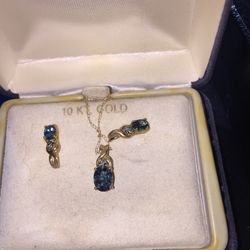 Tanzanite and diamond earring & necklace set