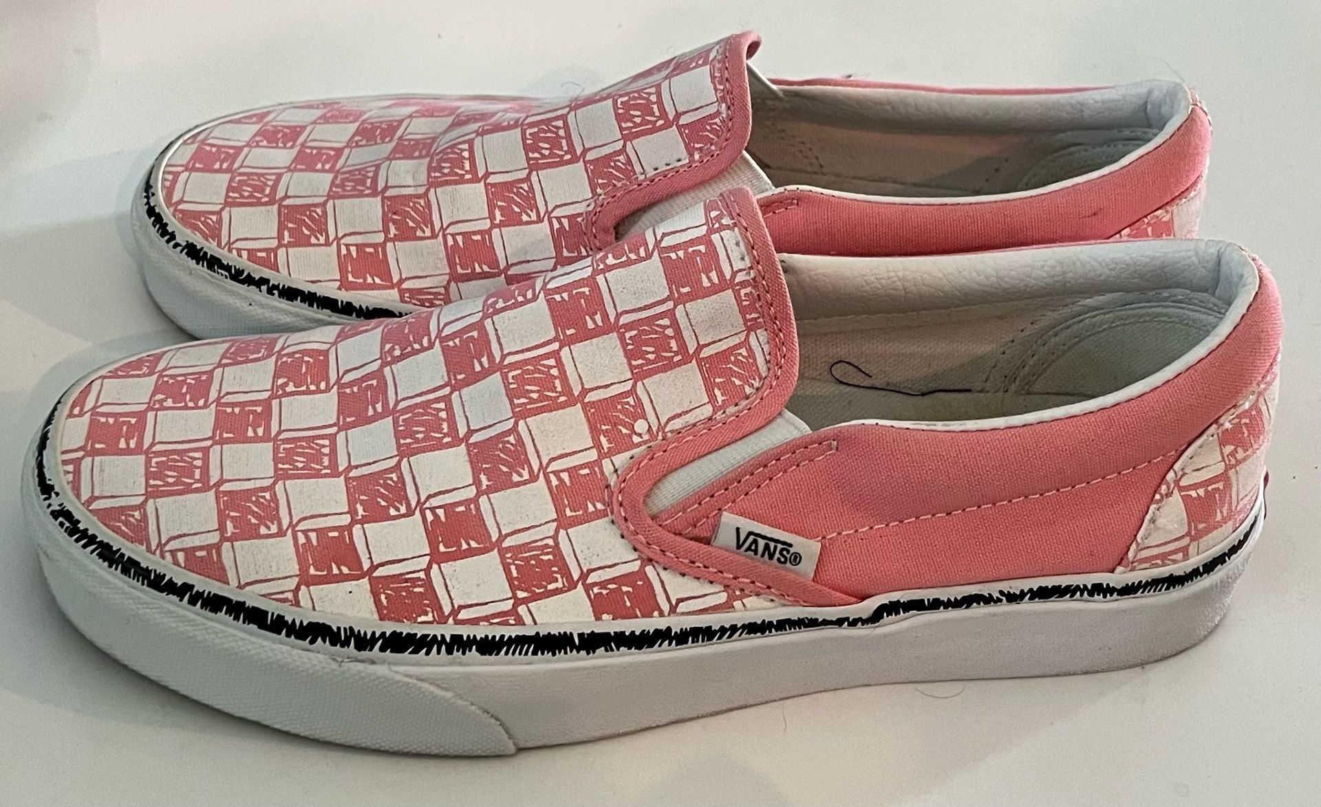 Vans Off The Wall Checkered Pink Scribble Cube Size 7 Men's 8.5 Women's