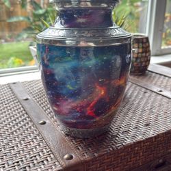 Urn