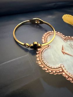 Stainless steel bracelet