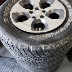 Stock Tires/Wheels From 2018 Jeep Wrangler