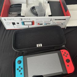 Nintendo Switch 