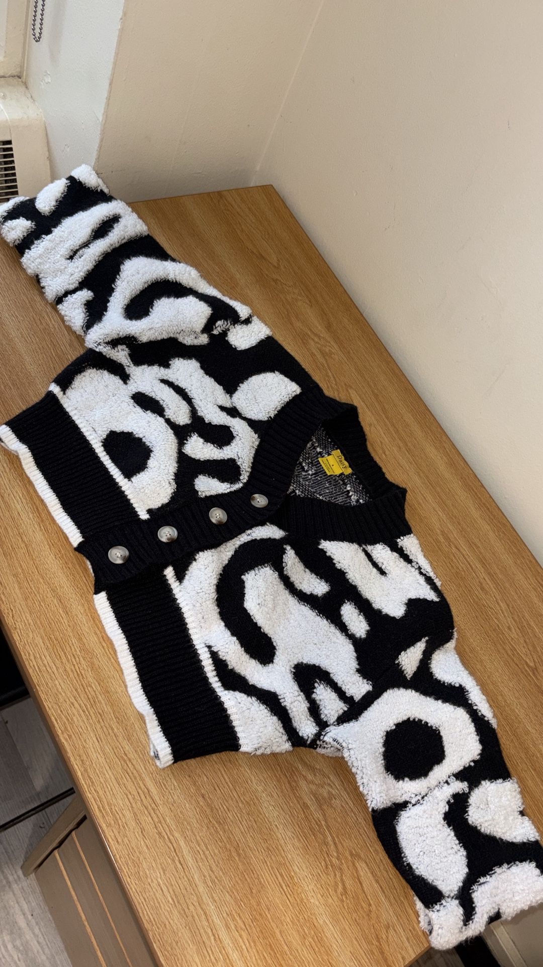 Black And White Marble Cropped Sweater 